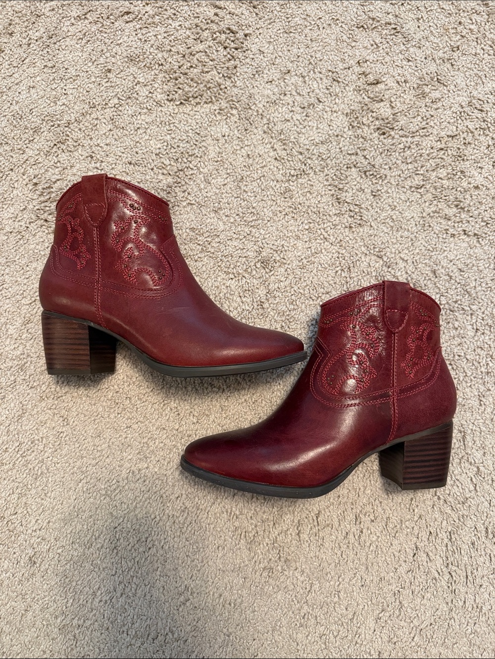 Aetrex Burgundy Leather Ankle Booties with Embroidered Western Detail